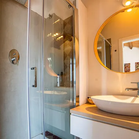 Loft Sulla Scala Lägenhet