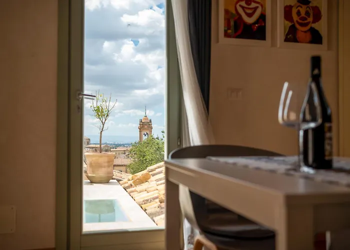 Loft Con Terrazza Sulla Scala 公寓 卡尔塔吉罗